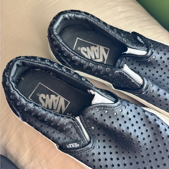 Vans Black Star Design Slip-Ons - Picture 3 of 4
